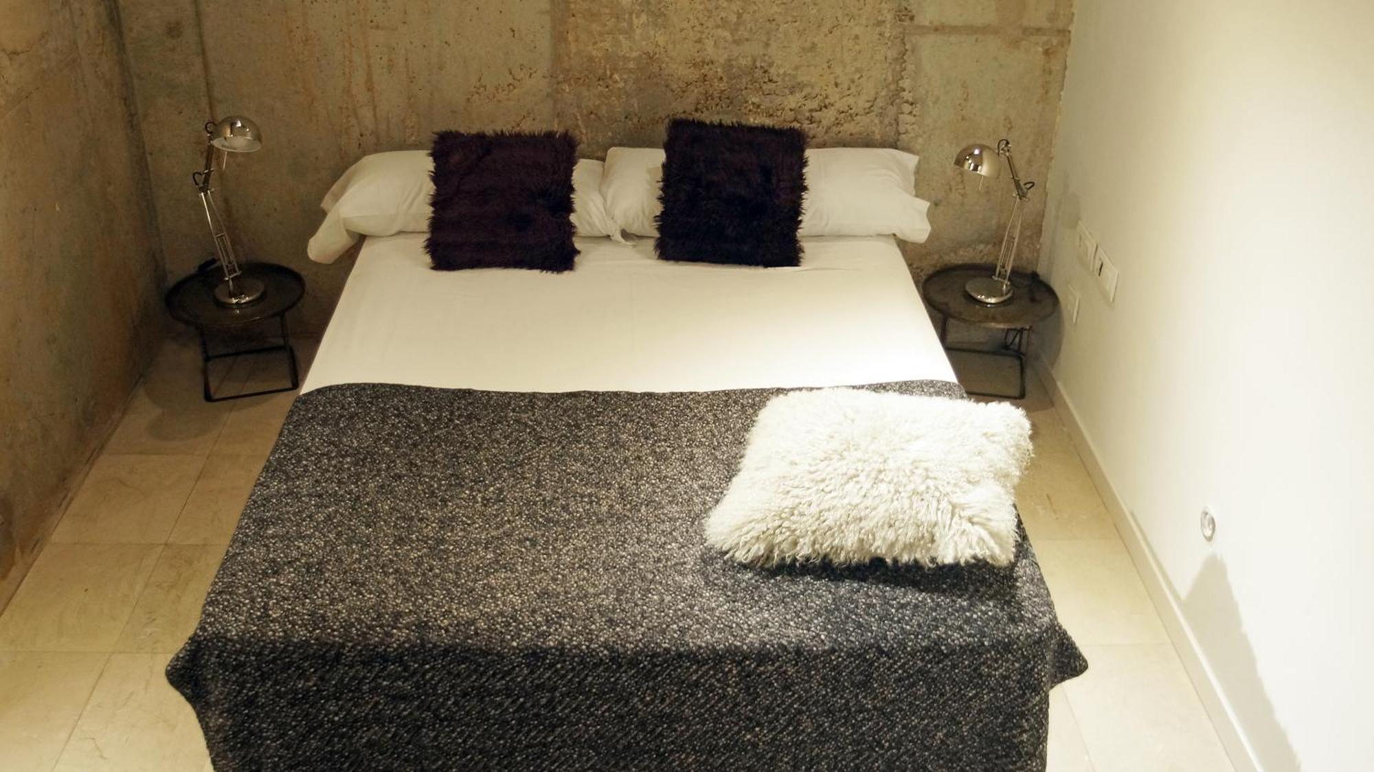 My Space Emirates - Fully Equipped Apartments Near The Beach With Shared Pool Barcelona Habitación foto