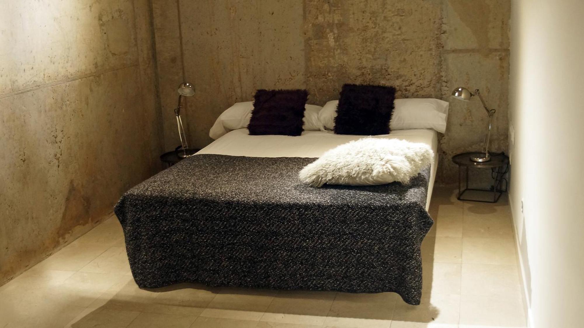 My Space Emirates - Fully Equipped Apartments Near The Beach With Shared Pool Barcelona Habitación foto